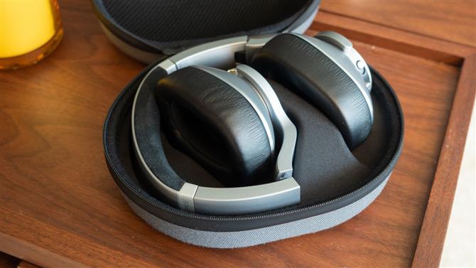 AKG N700NC Noise-Cancelling Headphones review